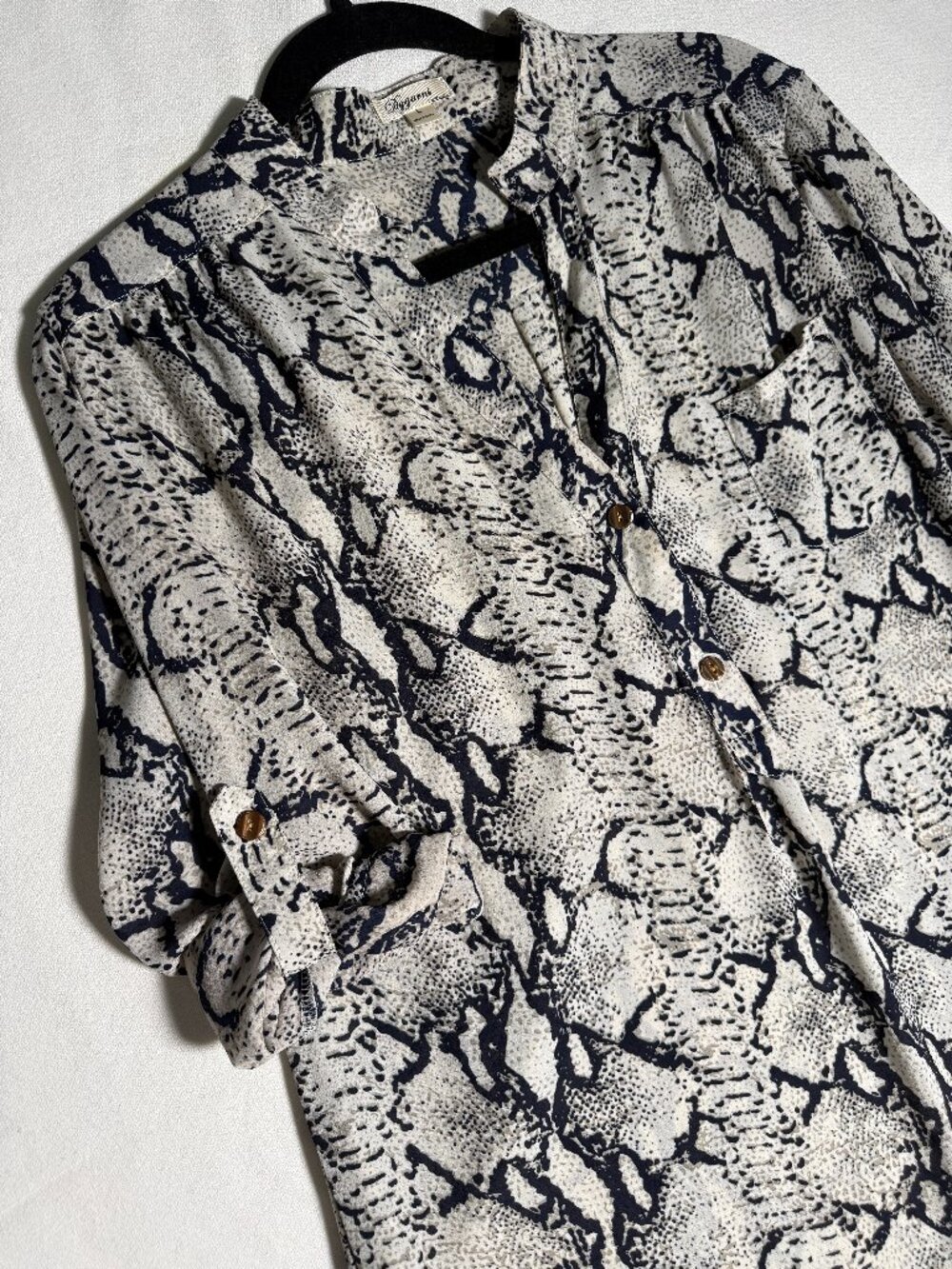 Dygarni Sheer Black and White Snake Print Button-Up Blouse Size L Roll-up Sleeve
